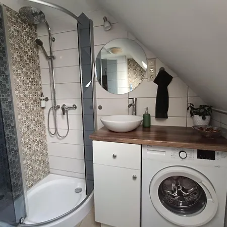 Vitez - Detached House With Yard And Sauna Дом отдыха
