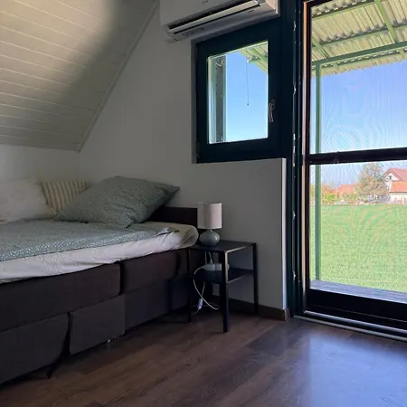 Vitez - Detached House With Yard And Sauna Шиофок