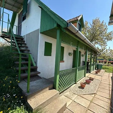 Vitez - Detached House With Yard And Sauna * Шиофок